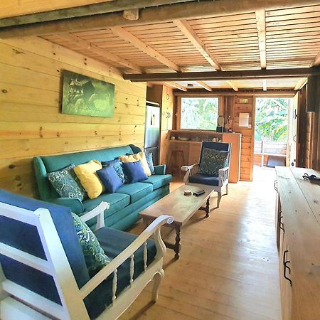 Le Chalet, La Petite Ferme Vieux Grand Port Ngoại thất bức ảnh